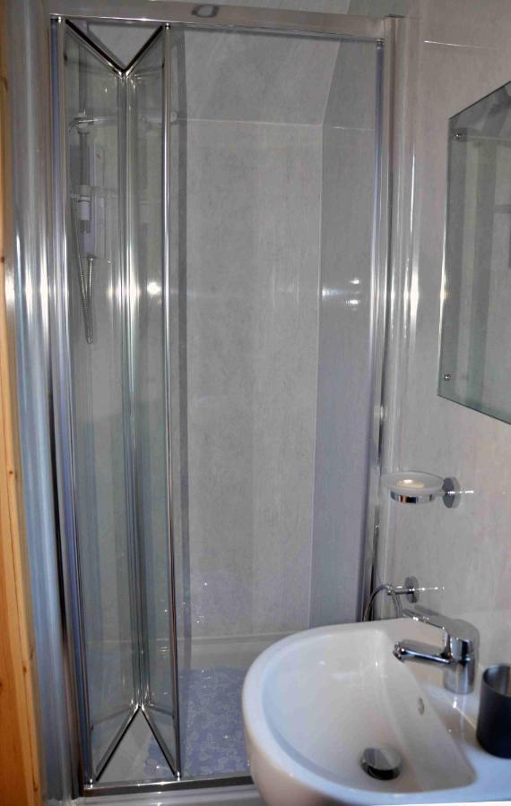 Seaview Pod And Hot Tub Villa บัลลาคูลิช ภายนอก รูปภาพ
