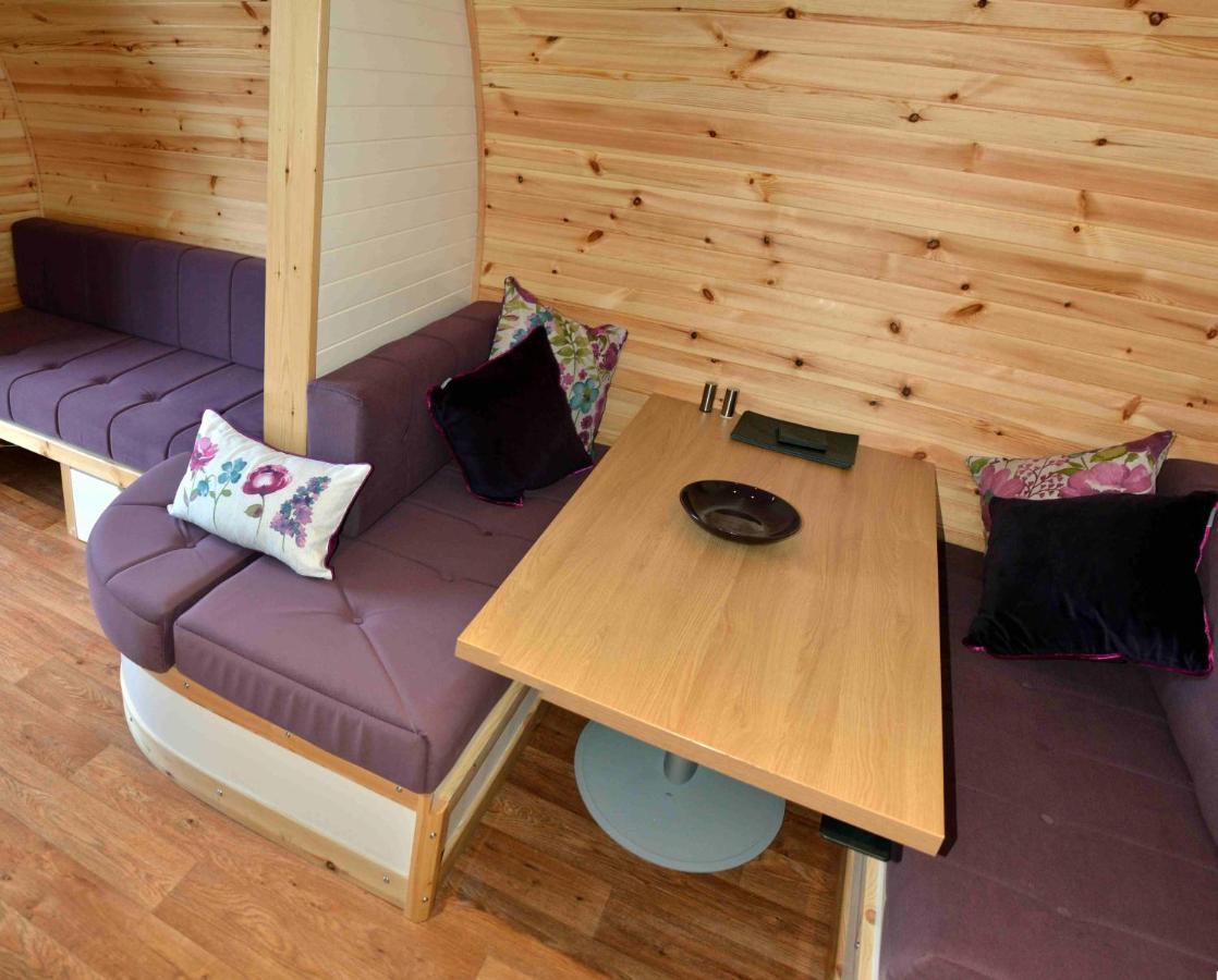 Seaview Pod And Hot Tub Villa บัลลาคูลิช ภายนอก รูปภาพ