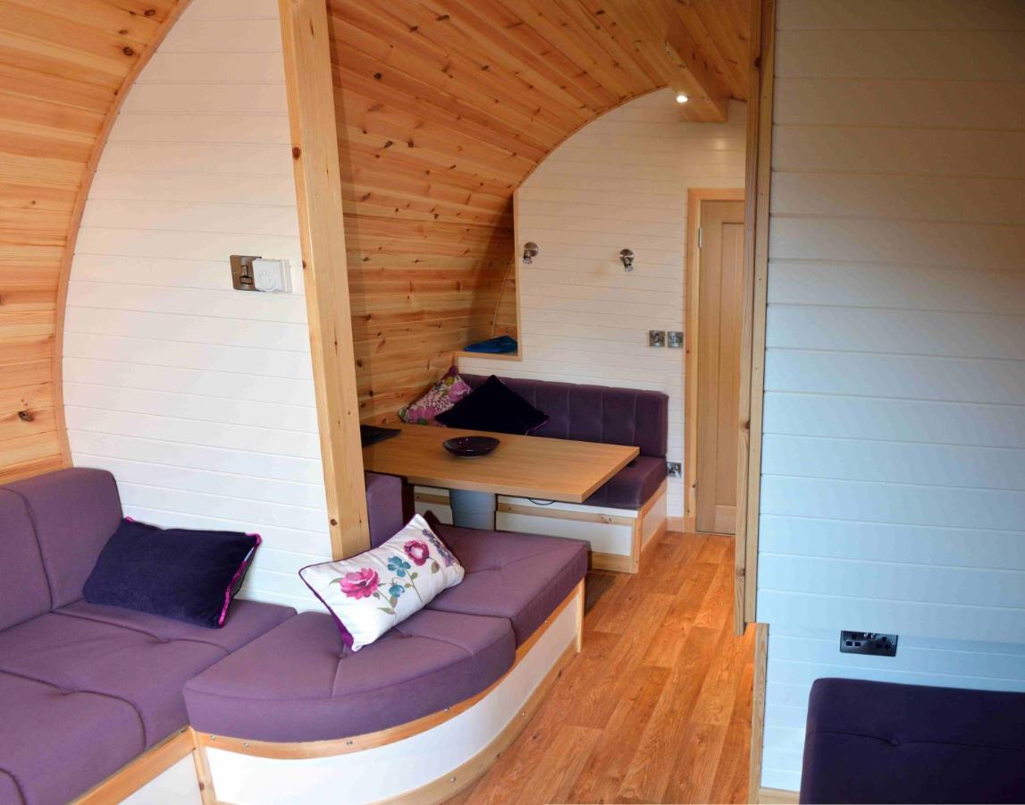 Seaview Pod And Hot Tub Villa บัลลาคูลิช ภายนอก รูปภาพ